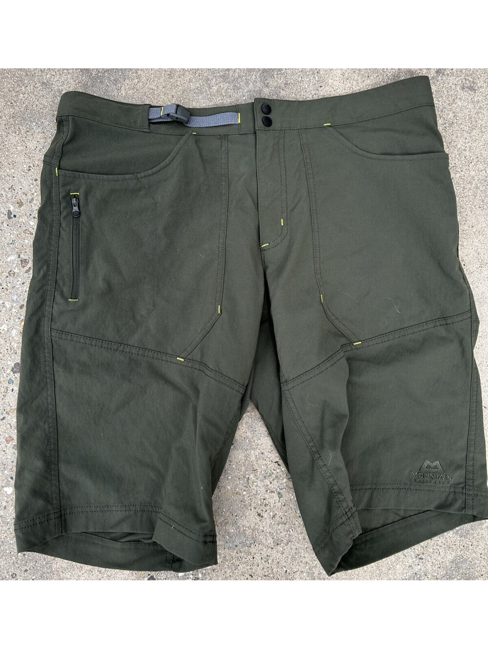 Mountain Equipment Approach Walking Hiking Cargo Shorts Army Green Men's Size 36
